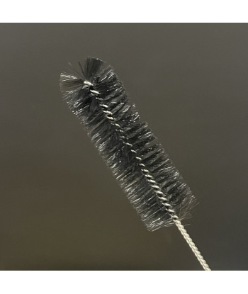 Brosse pour le filtre à thé